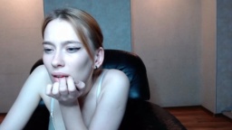 Ovelymila  07-06-2020 Recorded Nude