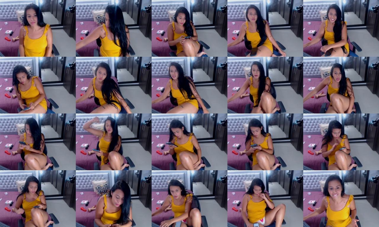 Moniica_Bravo 20-06-2020 Webcam  Recorded Toys