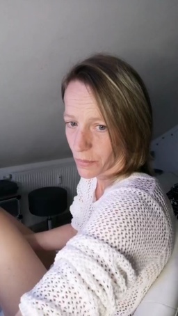 BlueEye_Girl  01-07-2020 Recorded Webcam