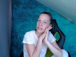 BlueEye_Girl  30-07-2020 Recorded Webcam