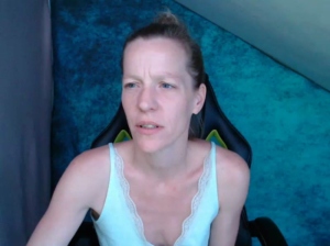 BlueEye_Girl  31-07-2020 Recorded Webcam