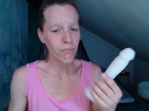 BlueEye_Girl  12-08-2020 Recorded Porn