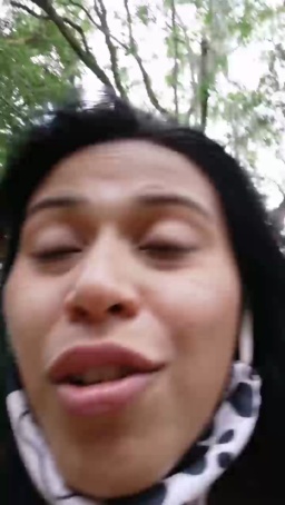 Moniica_Bravo