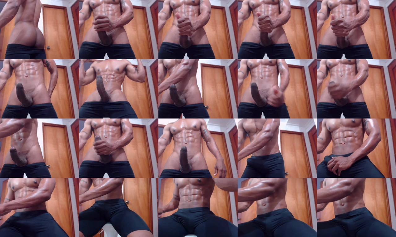 Blackandlong88  07-09-2020 Topless muscular deutsch