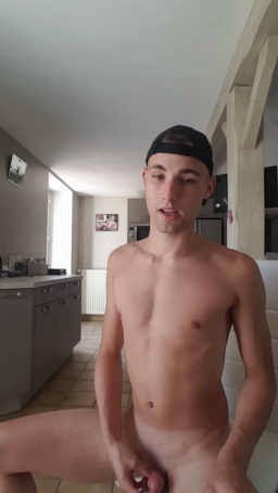 petitepute76 16-09-2020  Recorded Video Free