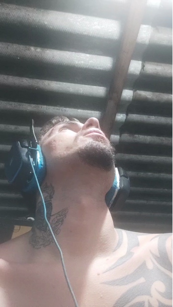 victoroliver  28-09-2020 Recorded Video Webcam
