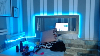 VICKY_ROSS
