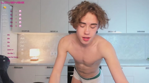 brad_more  19-02-2023 video twink