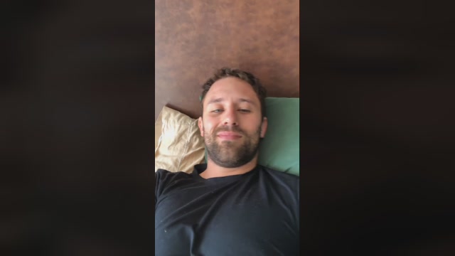 matteo_dv  22-02-2023 Recorded Video kissing