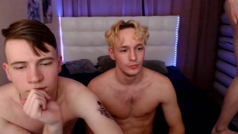 okwohka  26-02-2023 video kissing