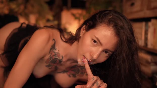 effylowell_ Chaturbate Female 29-05-2025