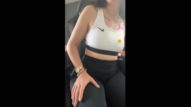 _universia sucktits Webcam SHOW @ Cam4 03-06-2025