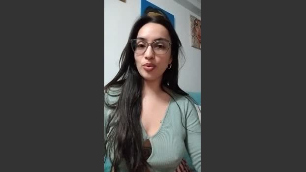 Latinaakita4 Porn Webcam SHOW @ Cam4 04-06-2025
